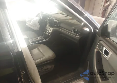 2021 Ford Explorer Xlt z USA, uszkodzony, nr VIN 1FMSK7DH5MGA77824